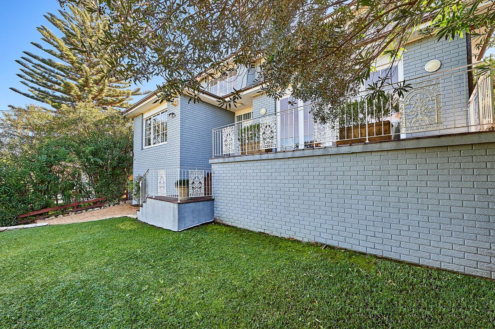 24 Courtenay Road, Rose Bay Property History & Address Research Domain