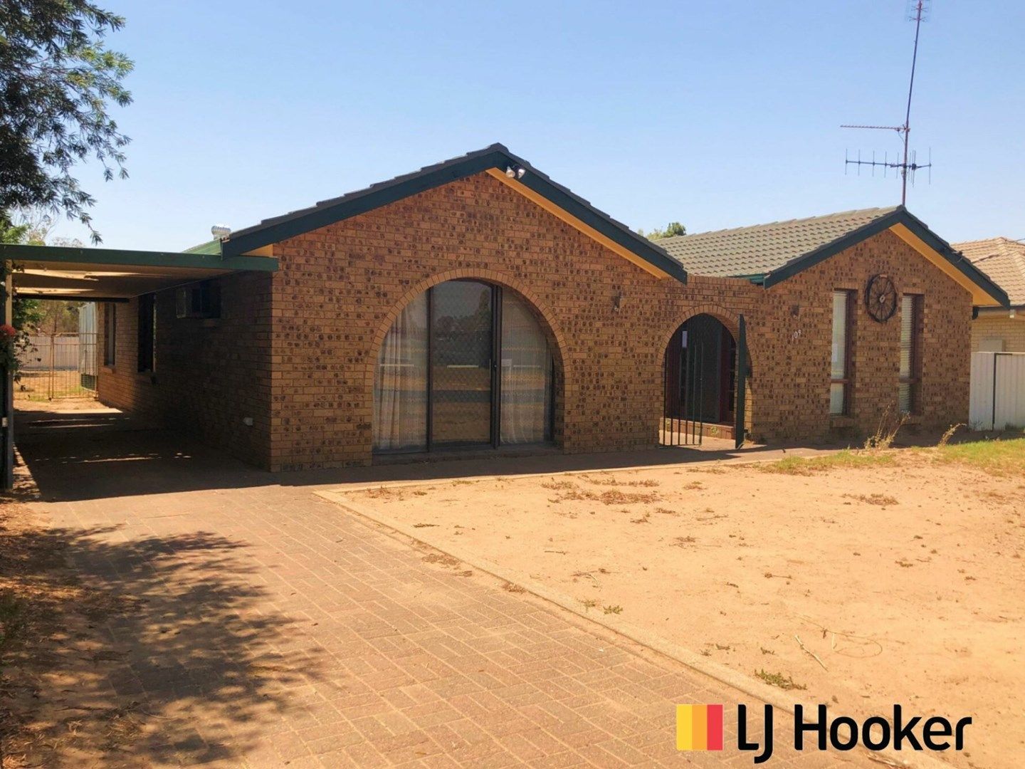 109 Commodore Crescent, Narromine NSW 2821, Image 0