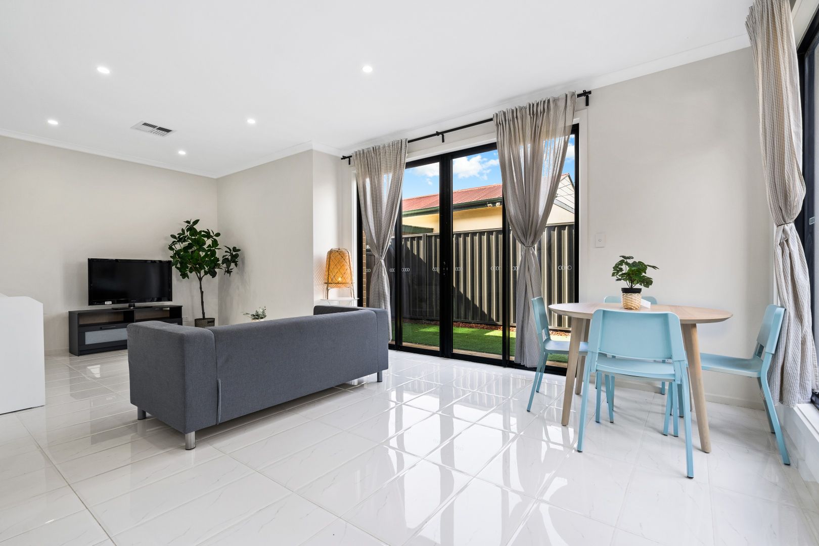 8/31 Cresdee Road, Campbelltown SA 5074, Image 1