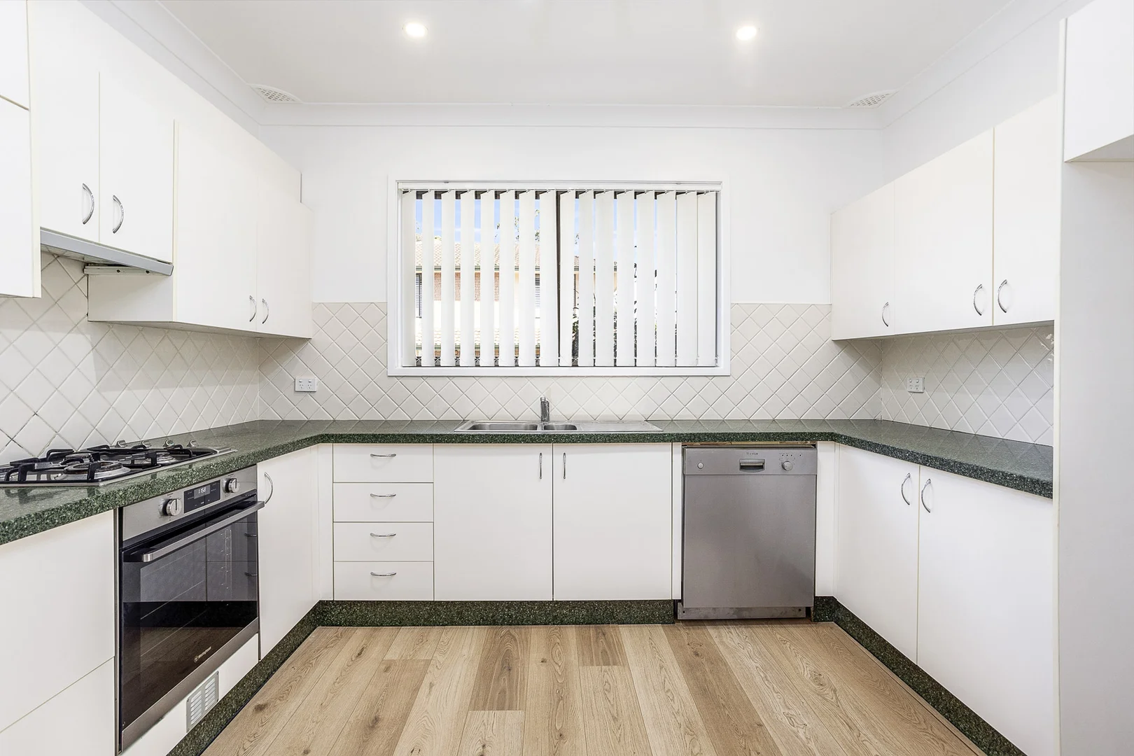 Additional image 3 of 3/43 Bottle Forest Road, Heathcote NSW 2233