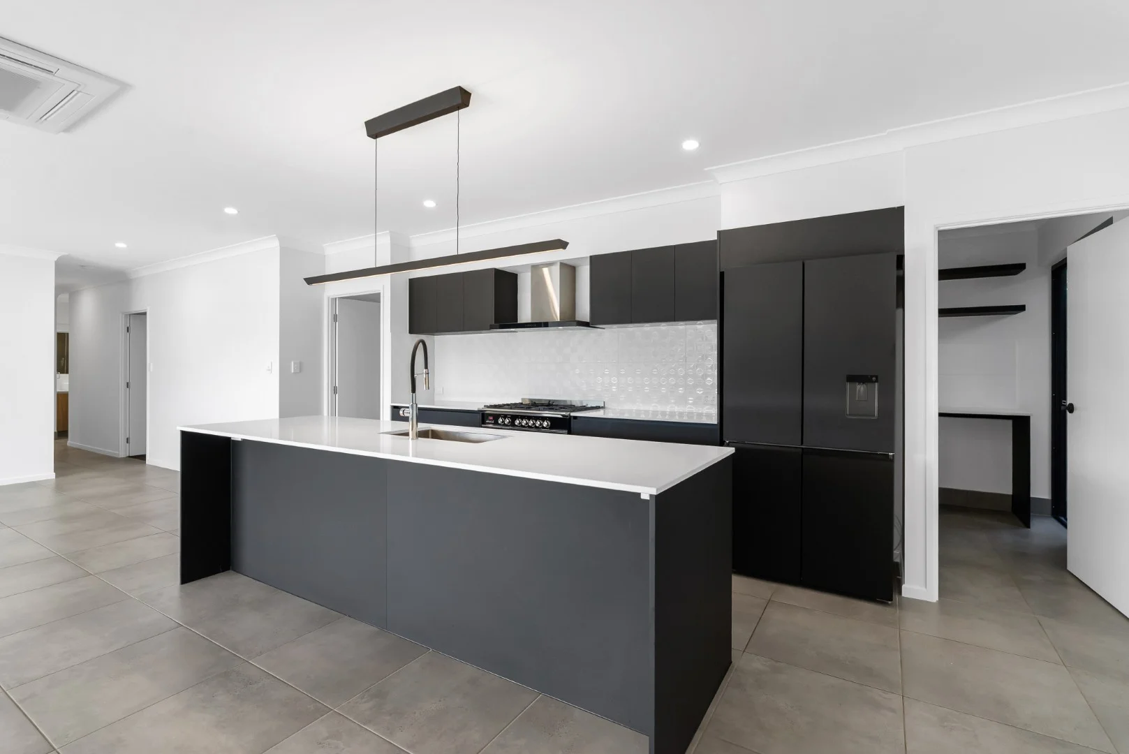 Additional image 5 of 1 Drummer Close, Kanimbla QLD 4870