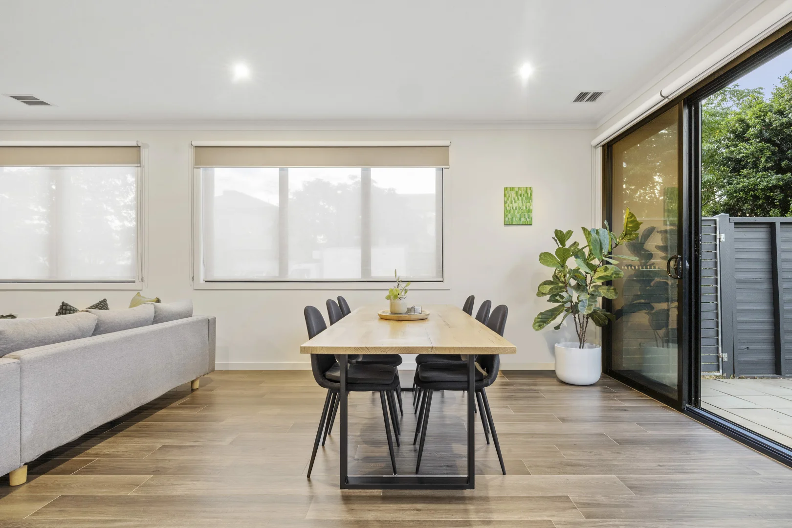 Additional image 3 of 10 Canopy Crescent, Hillside VIC 3037