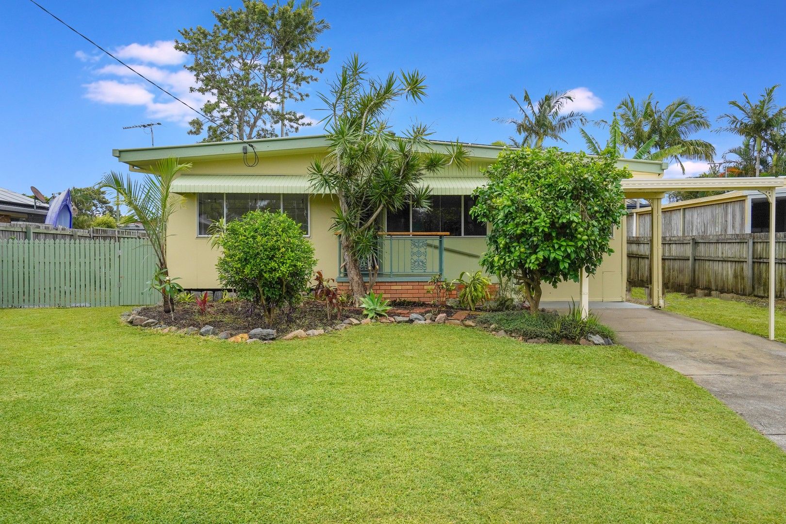 3 bedrooms House in 16 Wallimbi Avenue BELLARA QLD, 4507