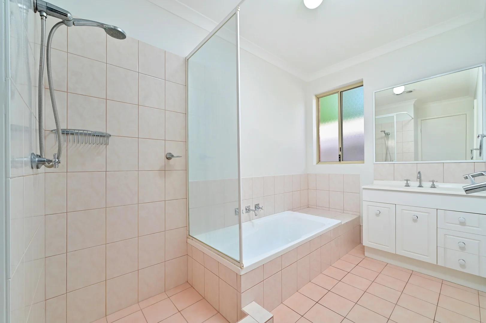 Additional image 12 of 4/19 Ungaroo Road, Westminster WA 6061