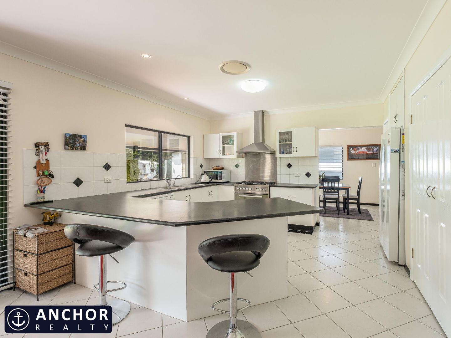 6 Groundwater Road, Southside QLD 4570, Image 1