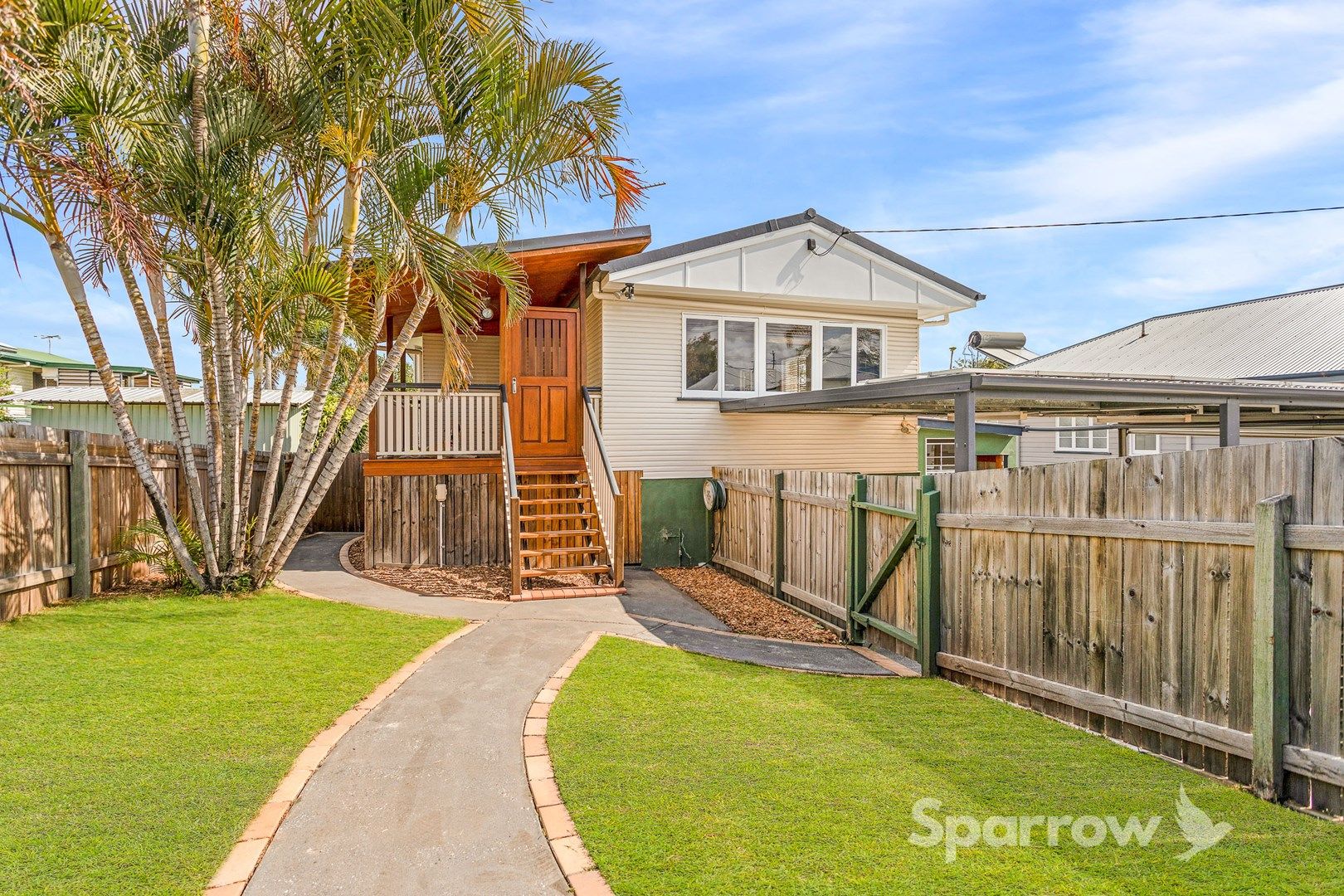 5 bedrooms House in 109 Lindwall Street UPPER MOUNT GRAVATT QLD, 4122