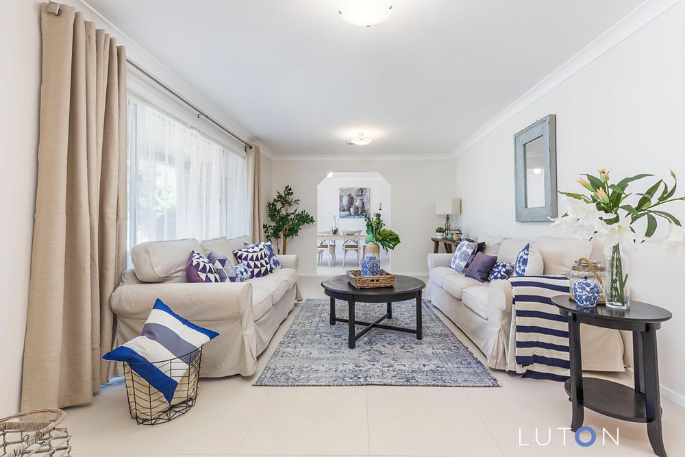 9 Fremantle Drive, Stirling ACT 2611, Image 2