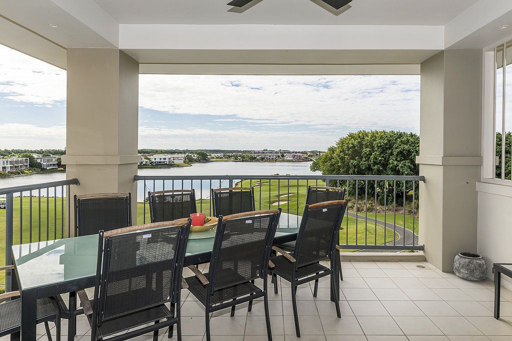 8418 Magnolia Drive East, Hope Island QLD 4212, Image 0