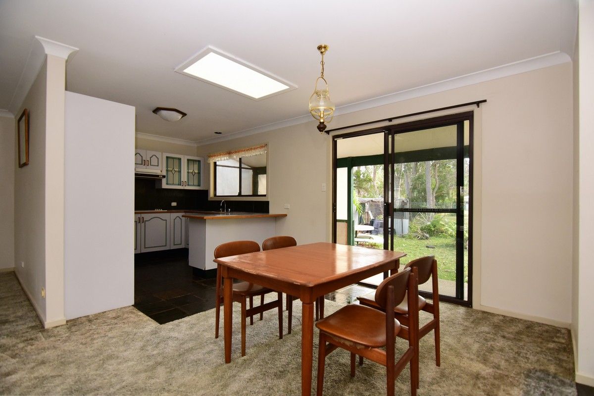 4 Shoreville Place, Sanctuary Point NSW 2540, Image 2