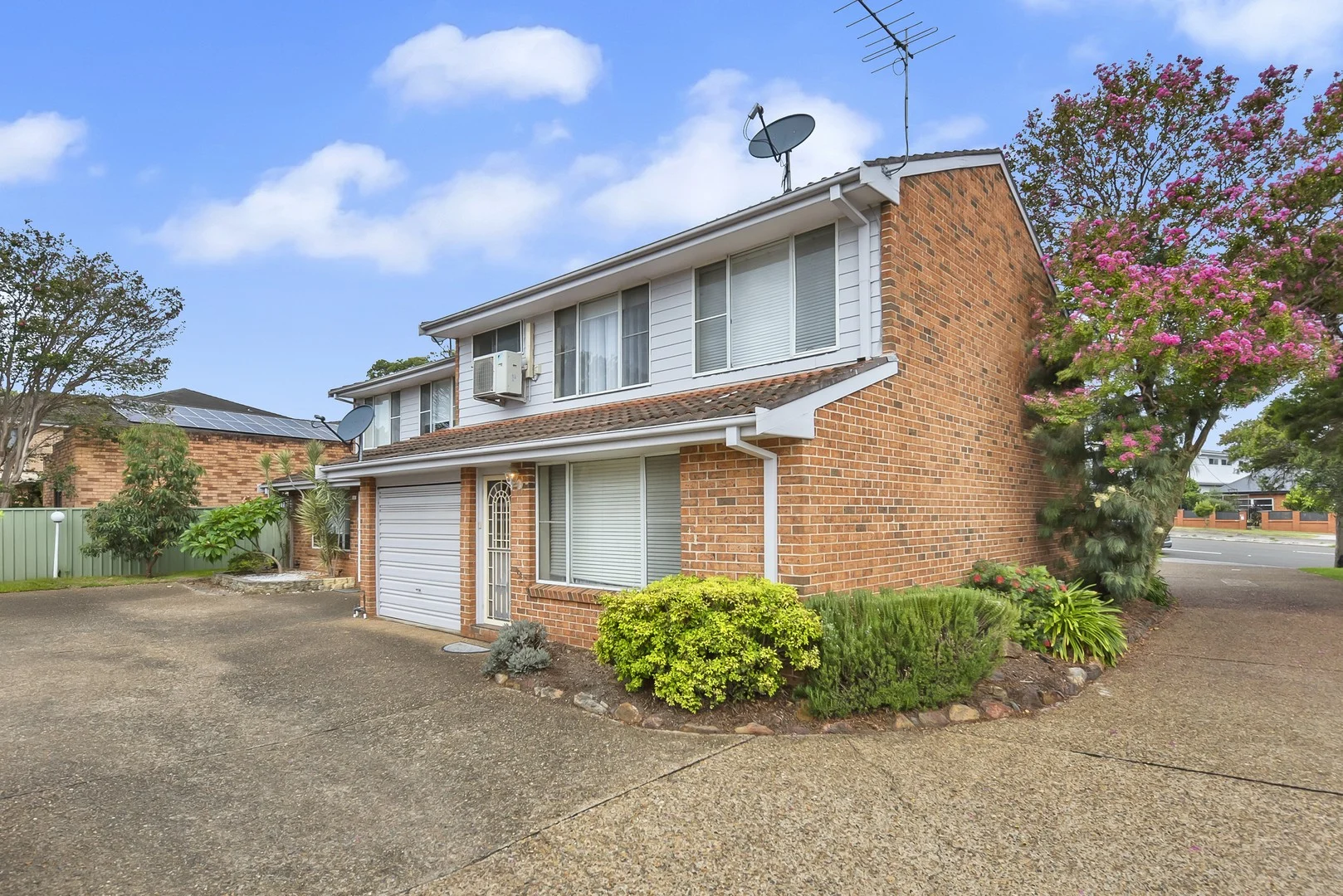 Unit 2/264 Port Hacking Road, Miranda NSW 2228