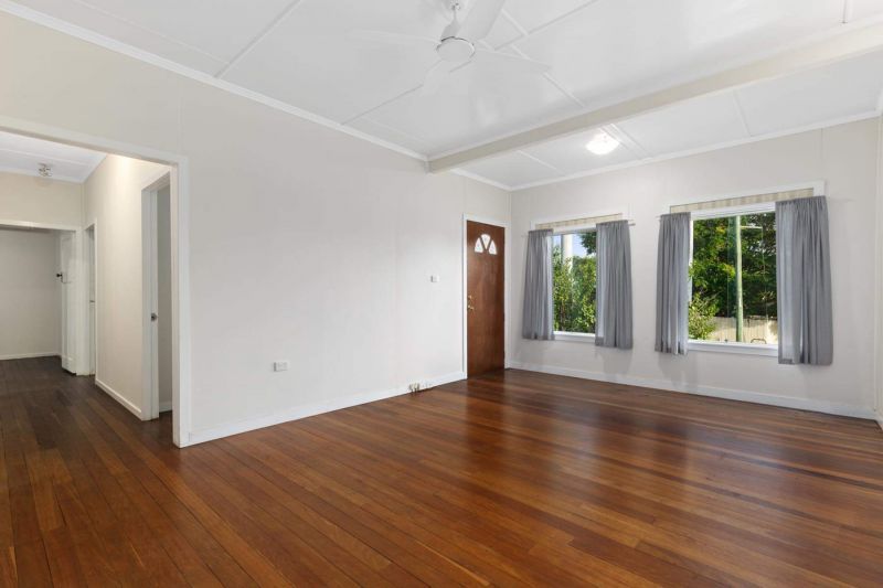 34 Bowen Terrace, The Range QLD 4700, Image 2