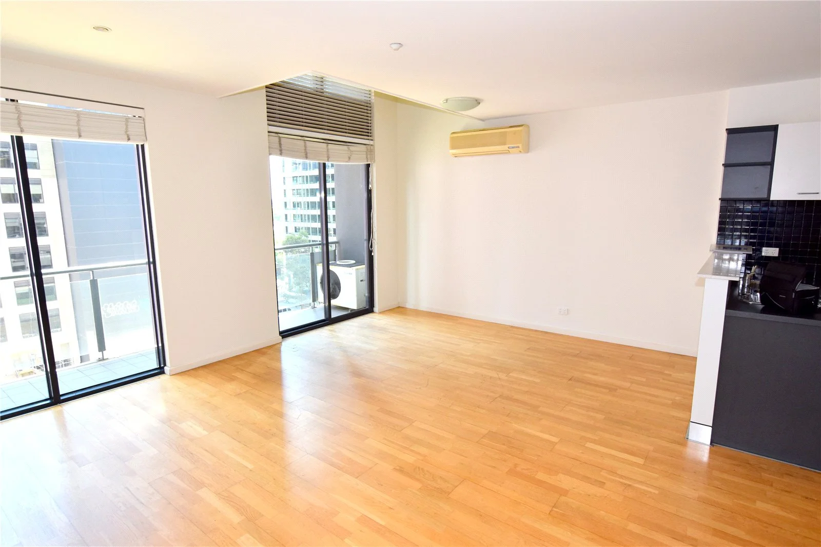 708/87 Franklin Street, Melbourne VIC 3000