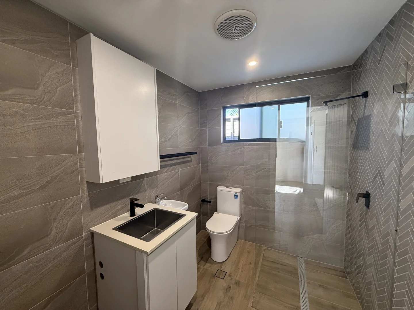 Additional image 11 of 31A Georgina Avenue, Gorokan NSW 2263