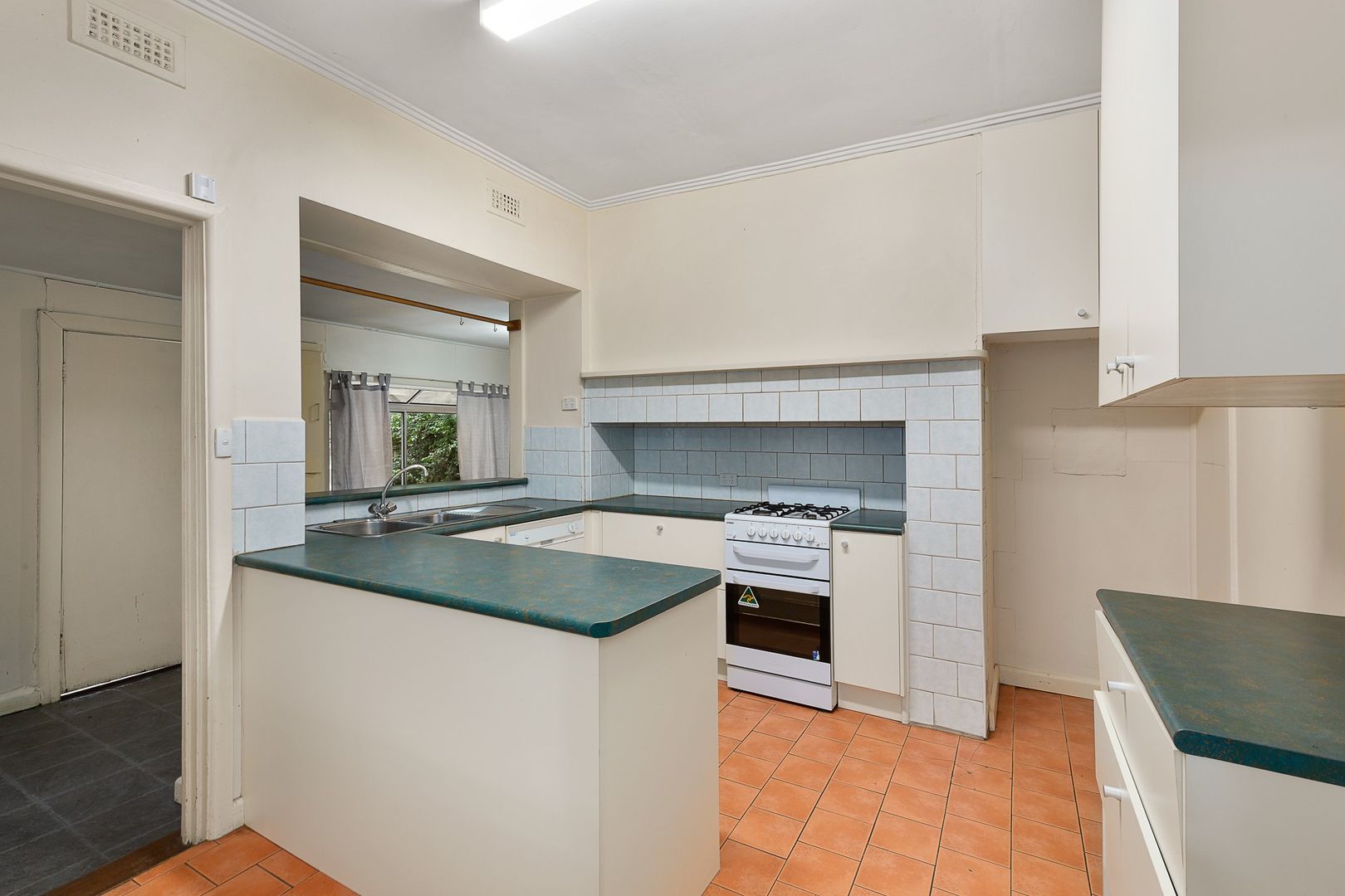 21 Chingford Street, Fairfield VIC 3078, Image 1