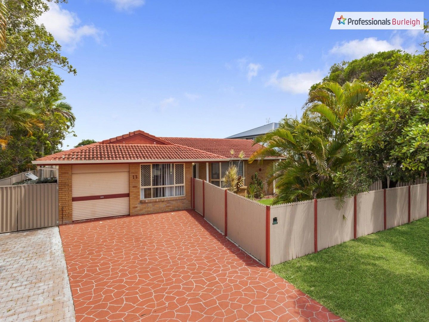 13 Whistler Drive, Burleigh Waters QLD 4220, Image 0