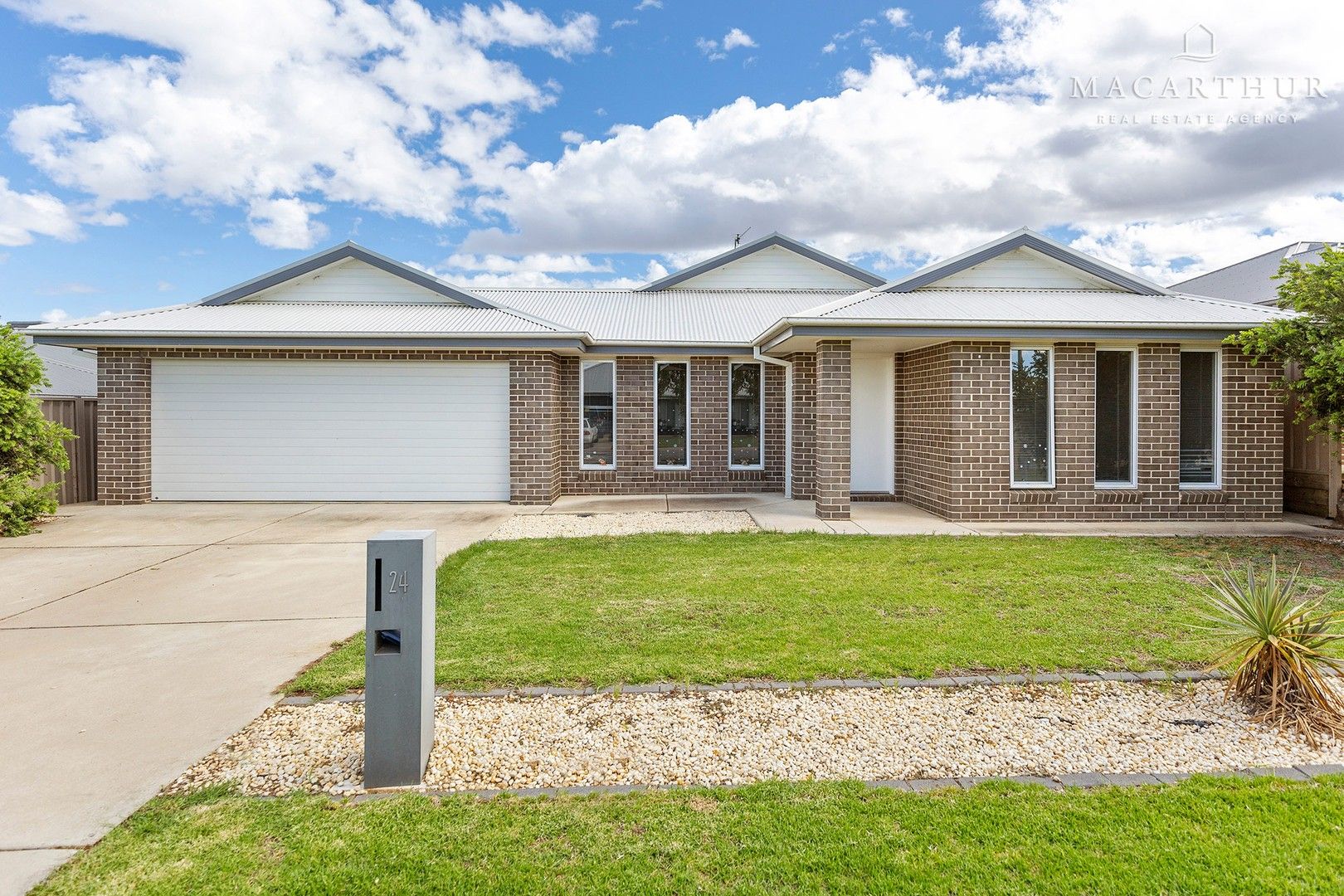 24 Darcy Drive, Boorooma NSW 2650, Image 0