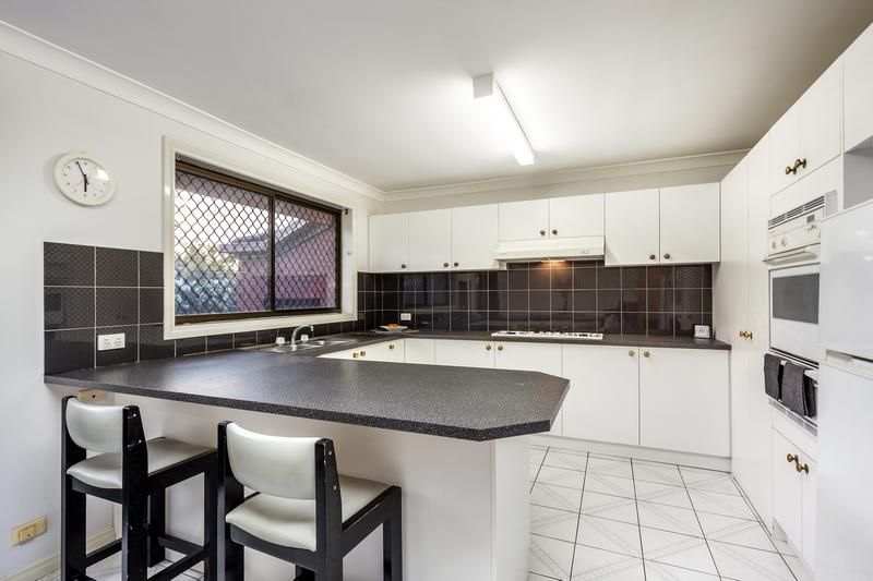 1/5 Pentathlon Street, BUNDOORA VIC 3083, Image 2