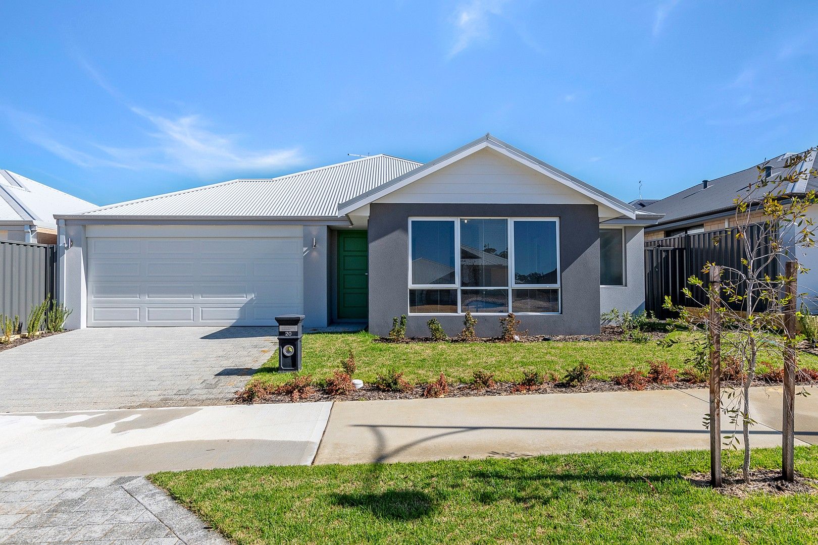 4 bedrooms House in 20 AUREATE ROAD BALDIVIS WA, 6171