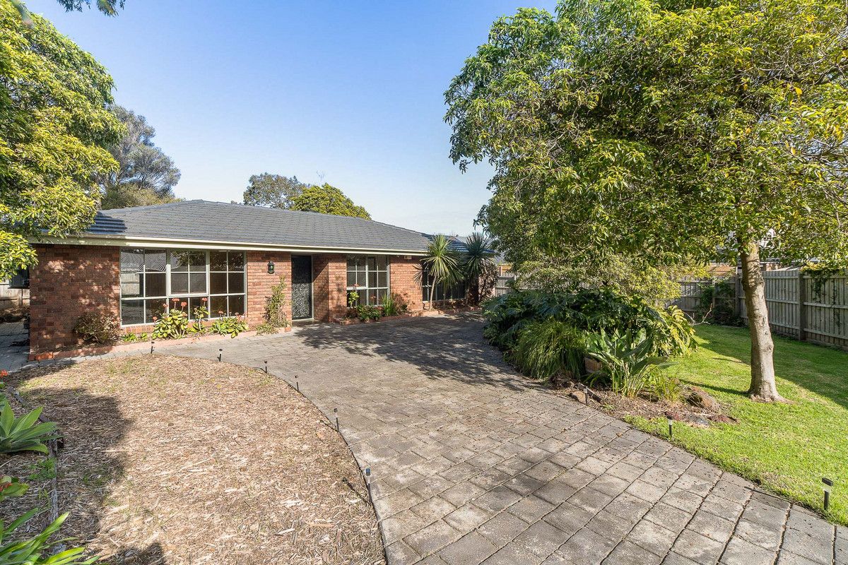 2 Nepean Place, Mornington VIC 3931 House For Rent Domain