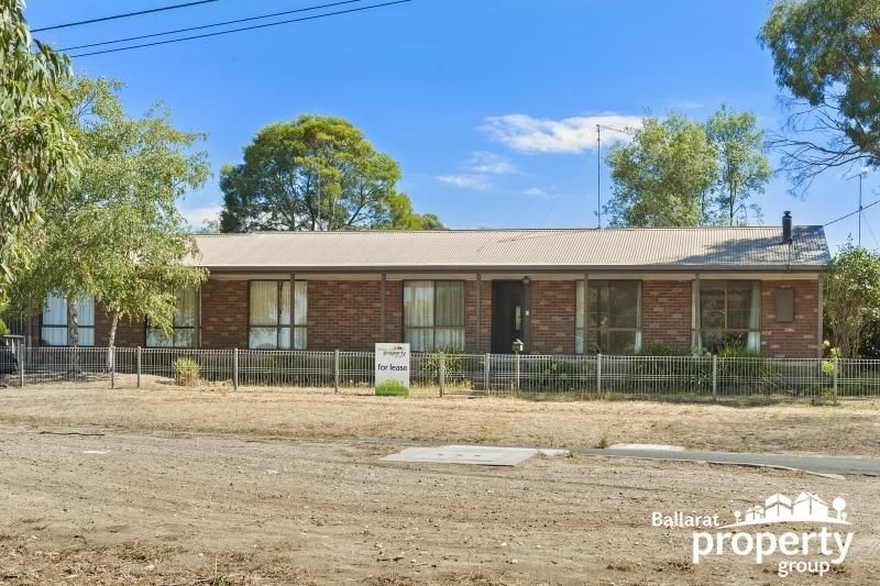 102 Hermitage Avenue, Mount Clear VIC 3350