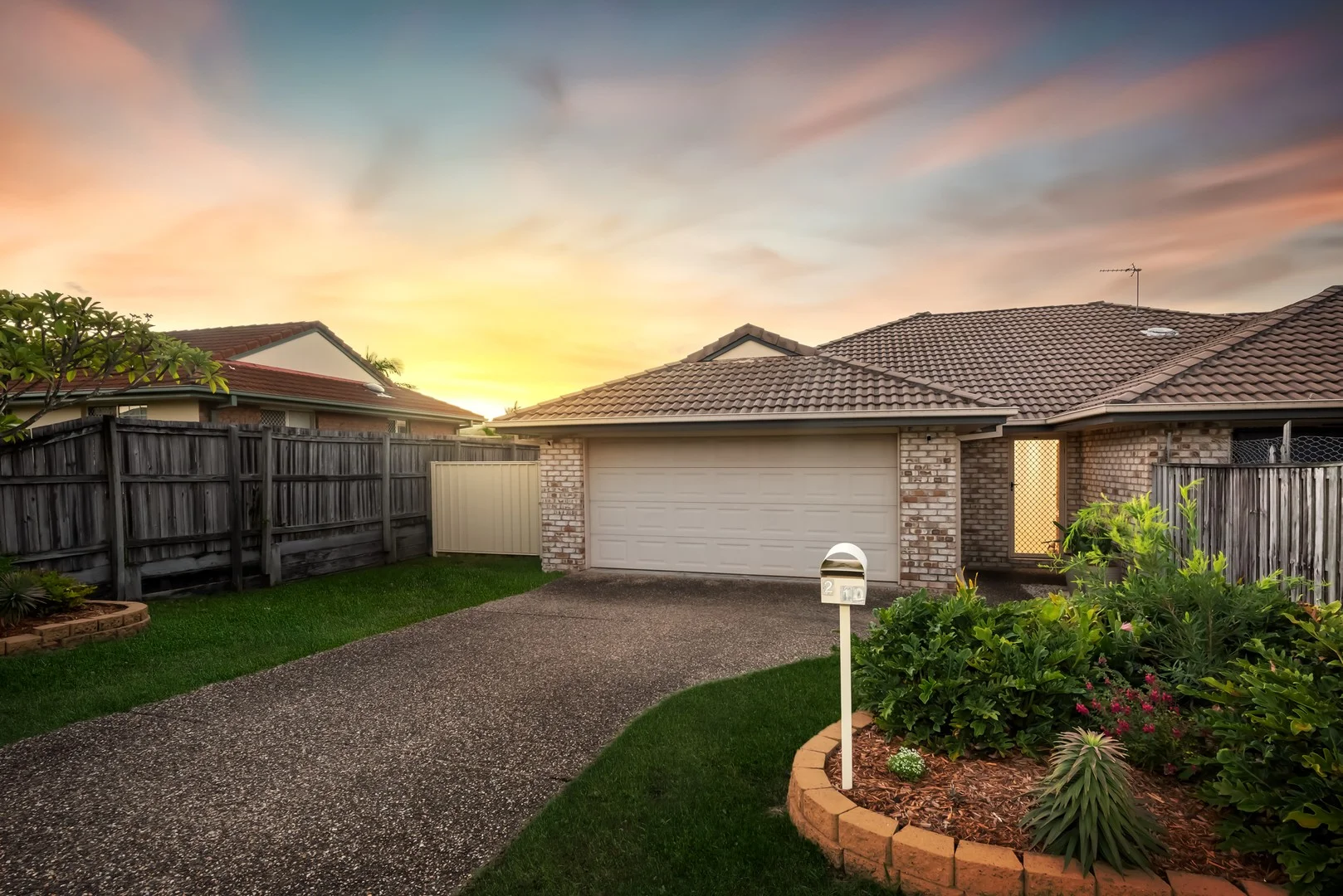 2/10 Betty Street, Upper Coomera QLD 4209