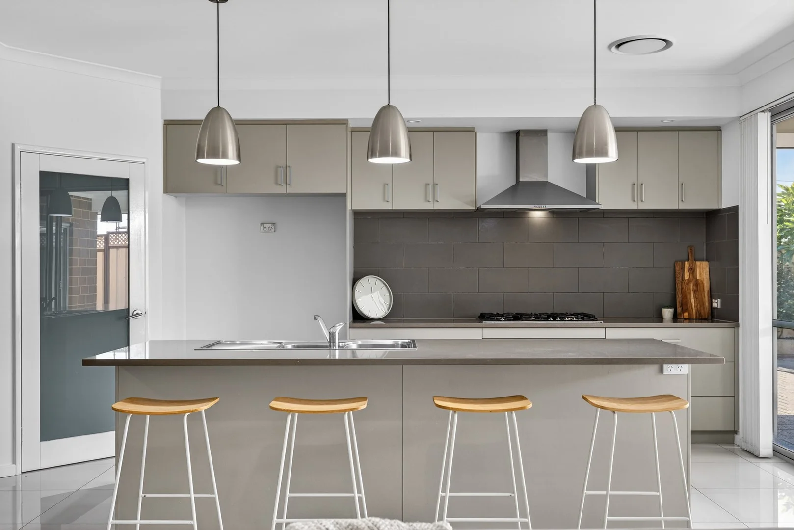 27A Donaldson Street, Queens Park WA 6107