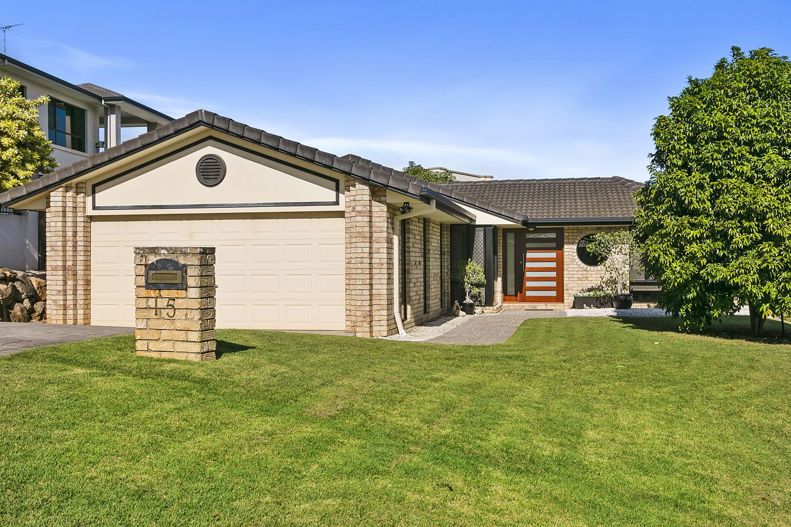15 Sweetapple Place, Manly West QLD 4179