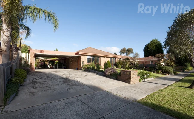 39 Sheraton Crescent, Ferntree Gully VIC 3156