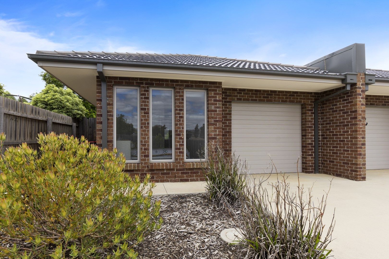 5/11-15 Silverdale Drive, Darley VIC 3340, Image 0