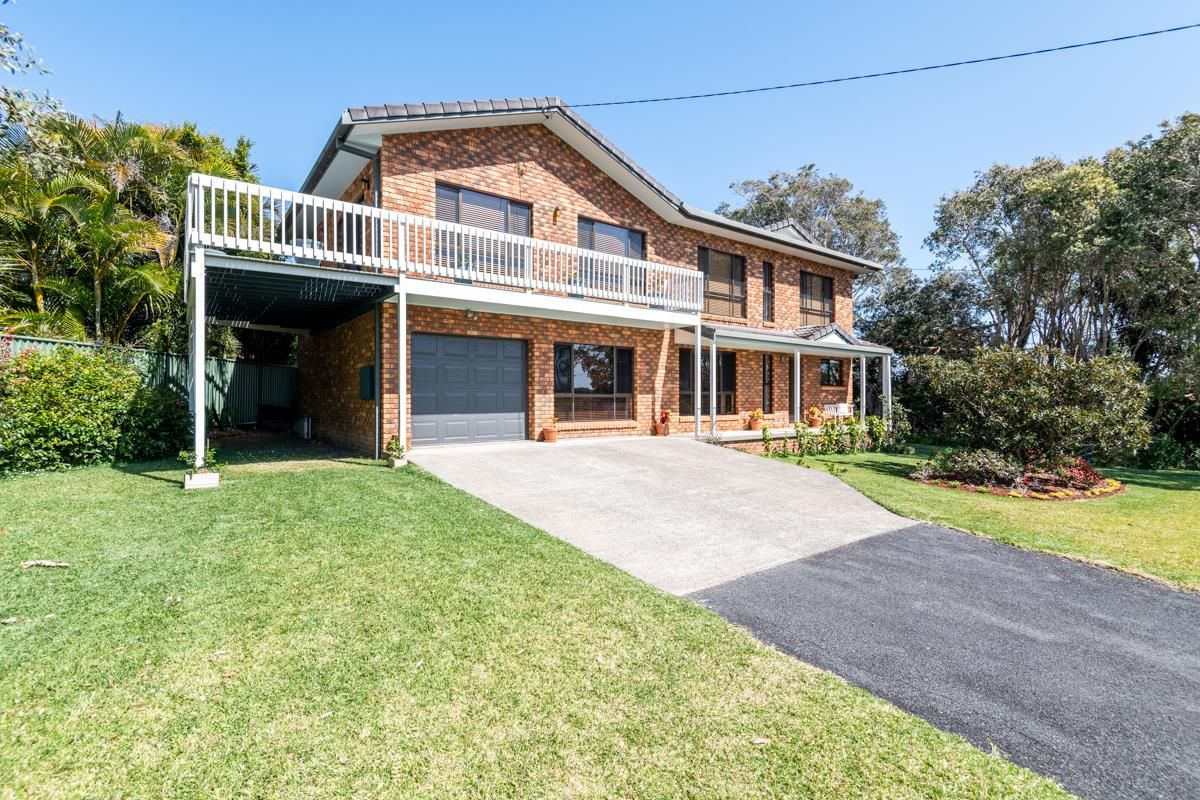 2 Fuller Street, Arrawarra Headland NSW 2456, Image 0