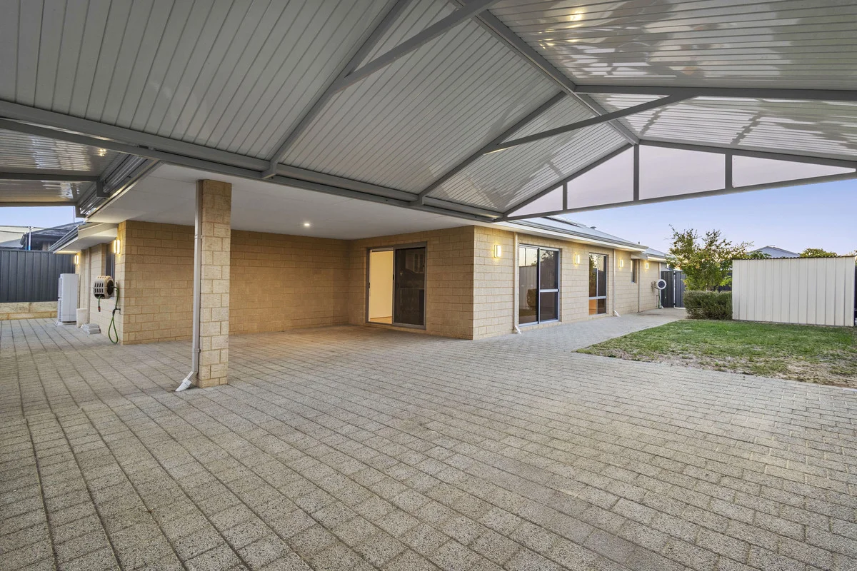 Additional image 32 of 76 Raeside Drive, Landsdale WA 6065