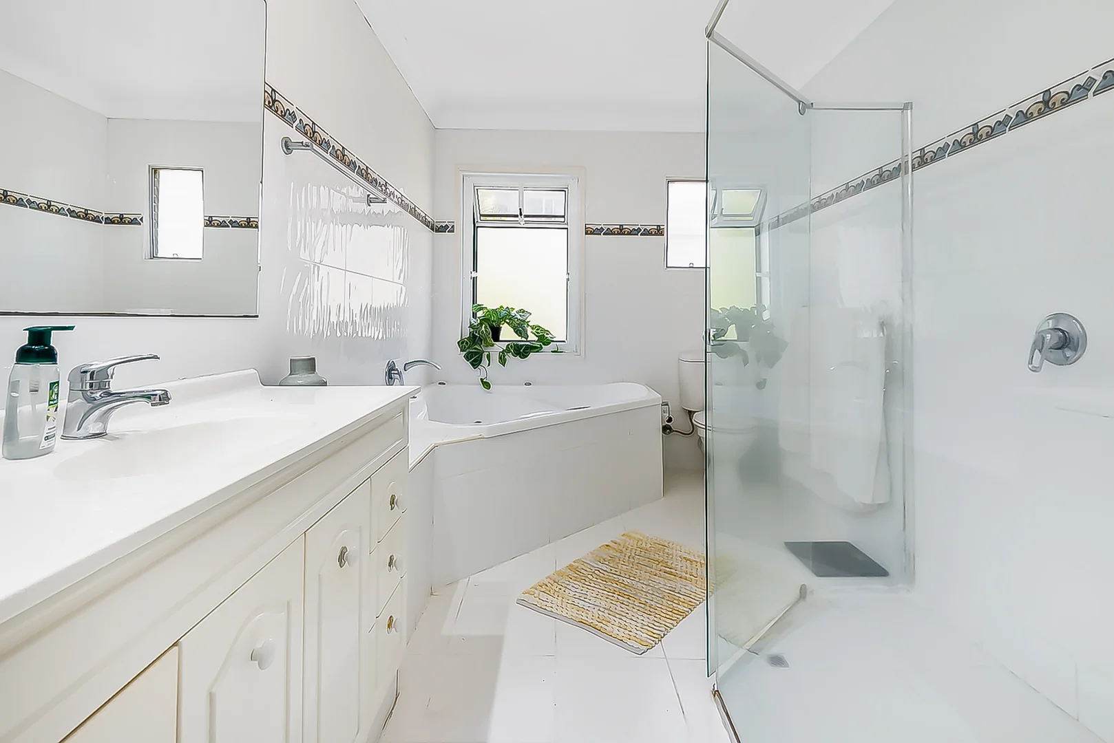 Additional image 8 of 8/12 Montana Road, Mermaid Beach QLD 4218