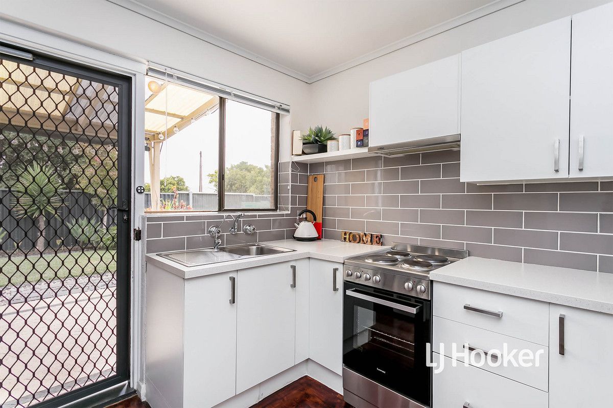 2 bedrooms Townhouse in 9/285 Tapleys Hill Road SEATON SA, 5023