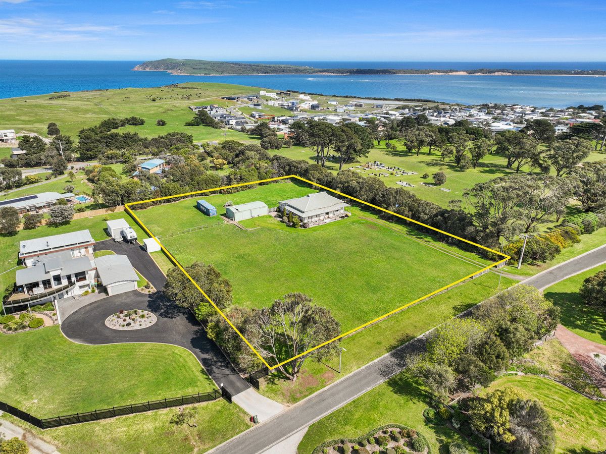 33 Anderson Street, San Remo VIC 3925, Image 0