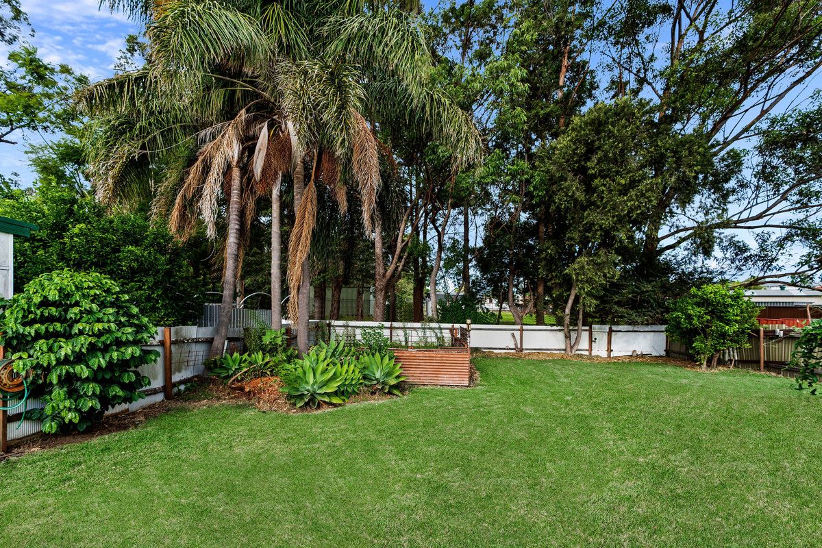 5 Leamington Road, Oak Flats NSW 2529, Image 2