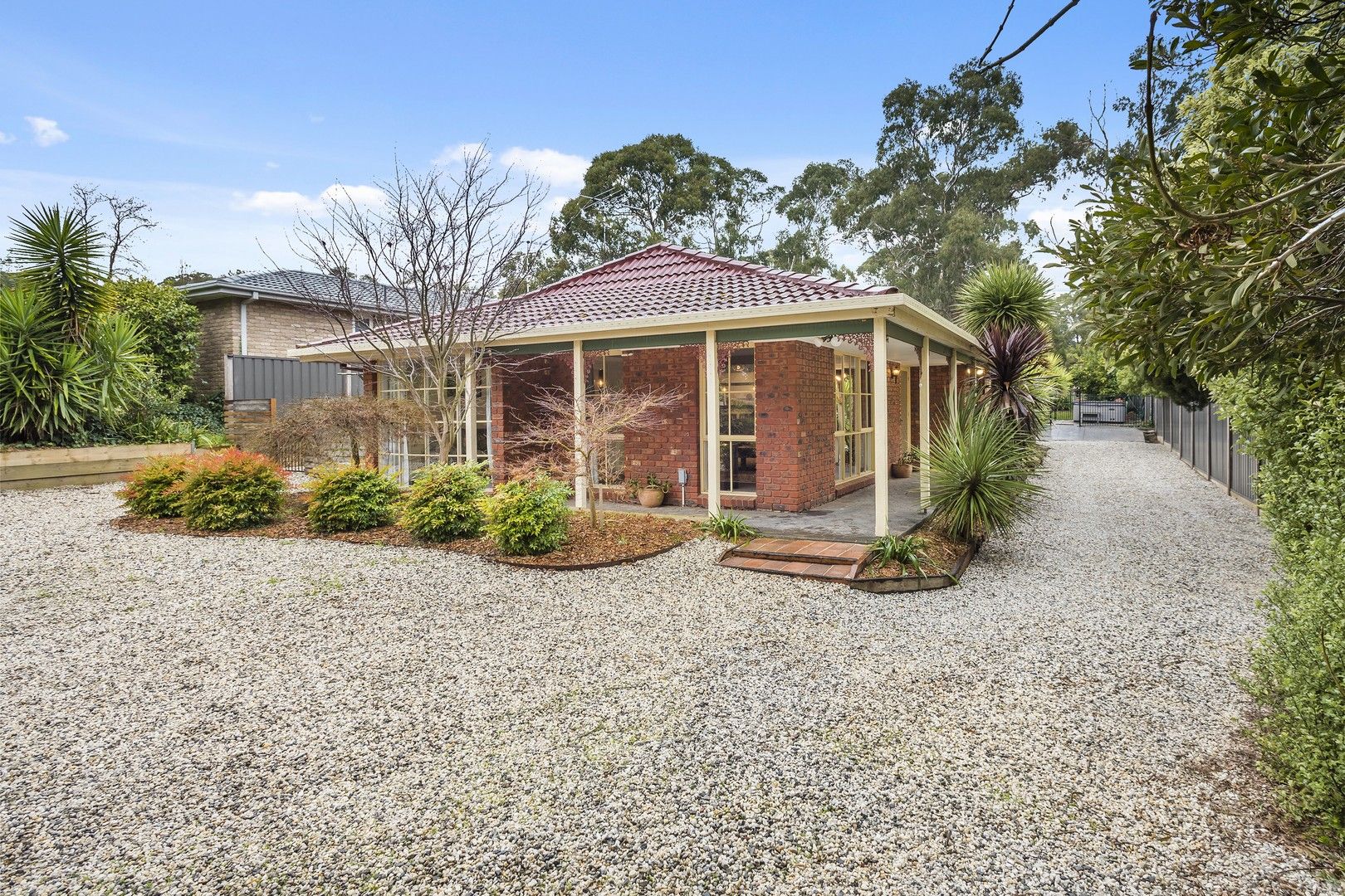 4 bedrooms House in 54 Waterfalls Road MOUNT MACEDON VIC, 3441