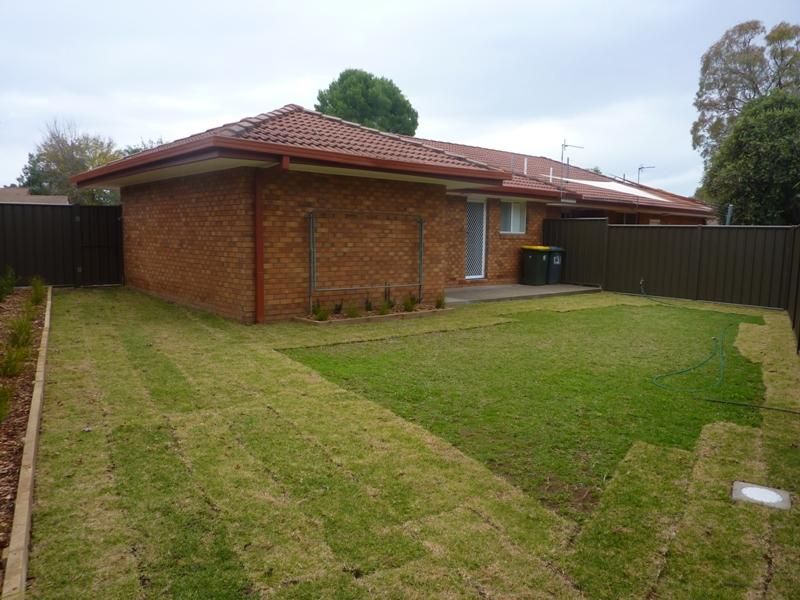 2/20 Mackay Drive, DUBBO NSW 2830, Image 2