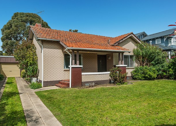 15 Kanowna Street, Hampton VIC 3188