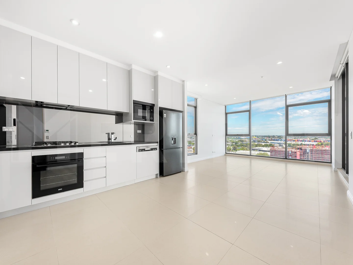 Additional image 2 of 1B/675 GARDENERS ROAD, Mascot NSW 2020