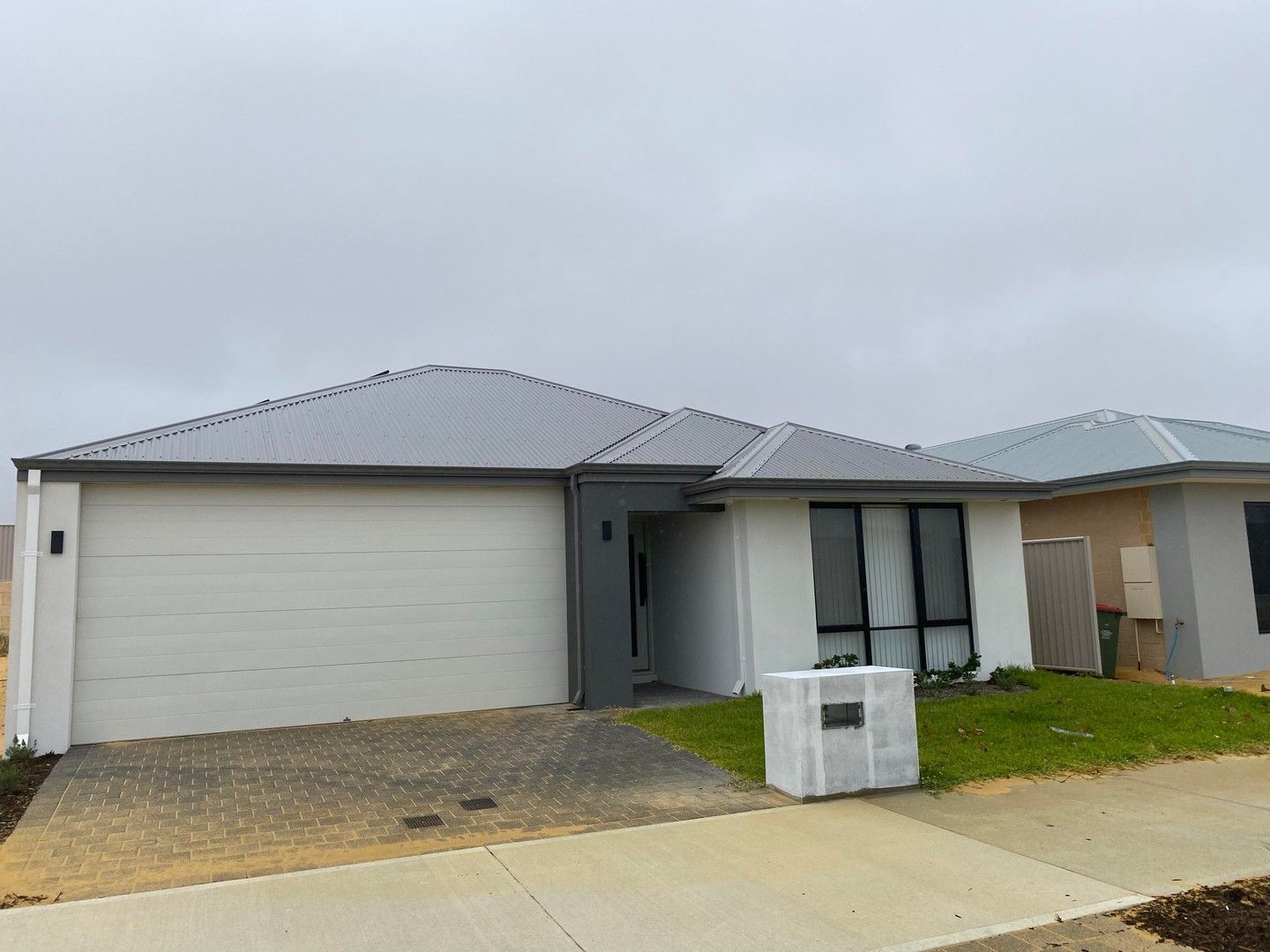 3 bedrooms House in 46 Perspective Drive ALKIMOS WA, 6038