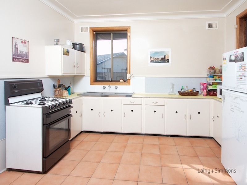 15 Cluden Close, Toongabbie NSW 2146, Image 2