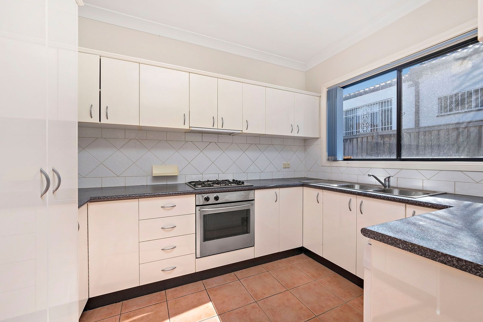 1/93 Bowden Street, Ryde NSW 2112, Image 2