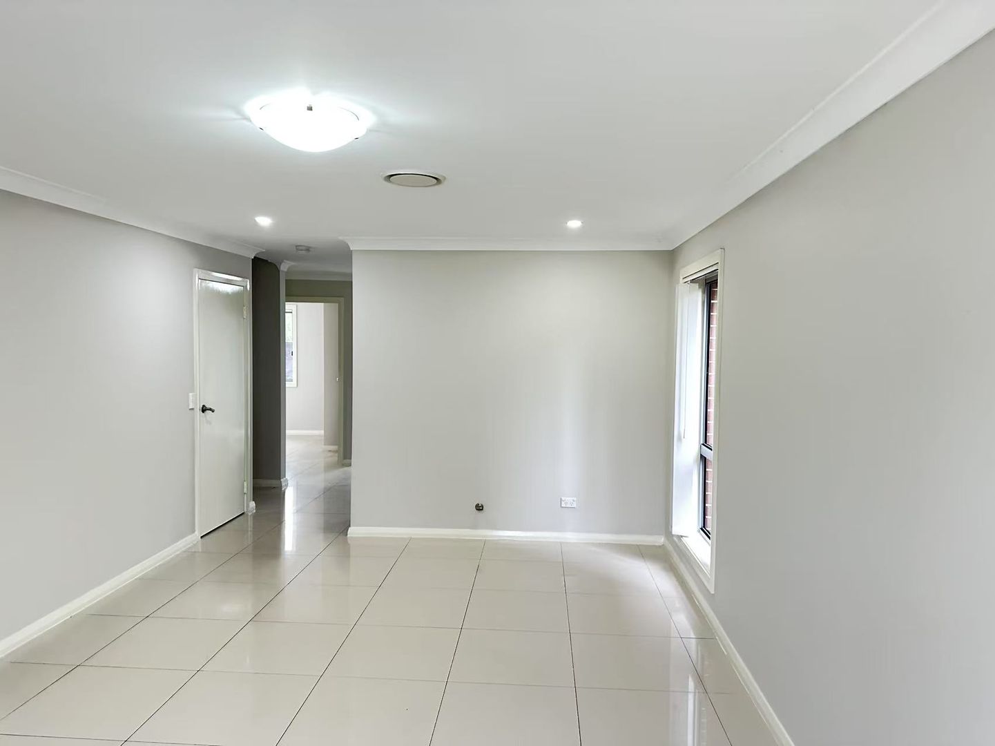 10/5 Rafter Parade, Ropes Crossing NSW 2760 - Townhouse For Rent | Domain