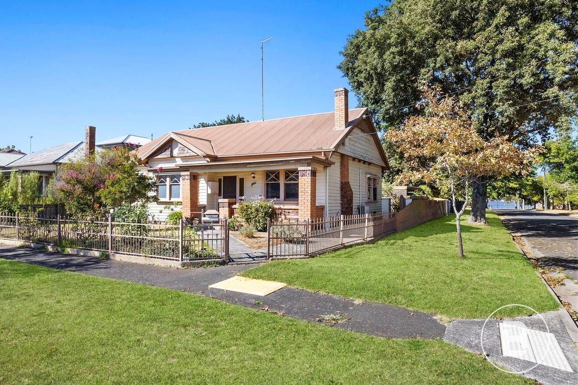 Picture of 1125 Gregory Street, LAKE WENDOUREE VIC 3350