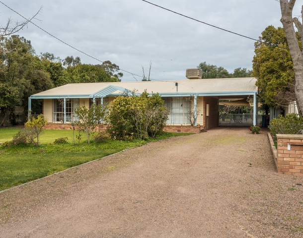 3 Station Street, Murchison VIC 3610