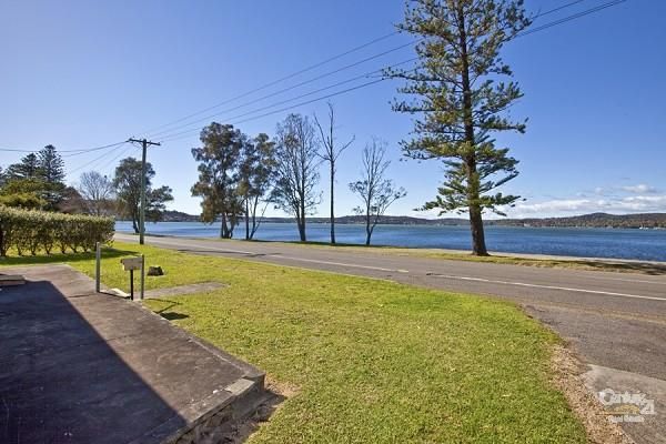 11 George Street, MARMONG POINT NSW 2284, Image 2