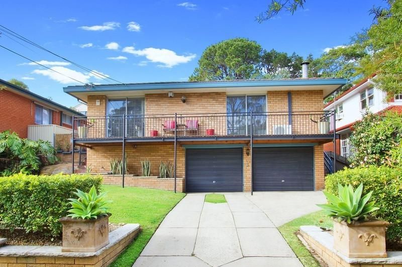 4 bedrooms House in 6 Wood Street EASTWOOD NSW, 2122