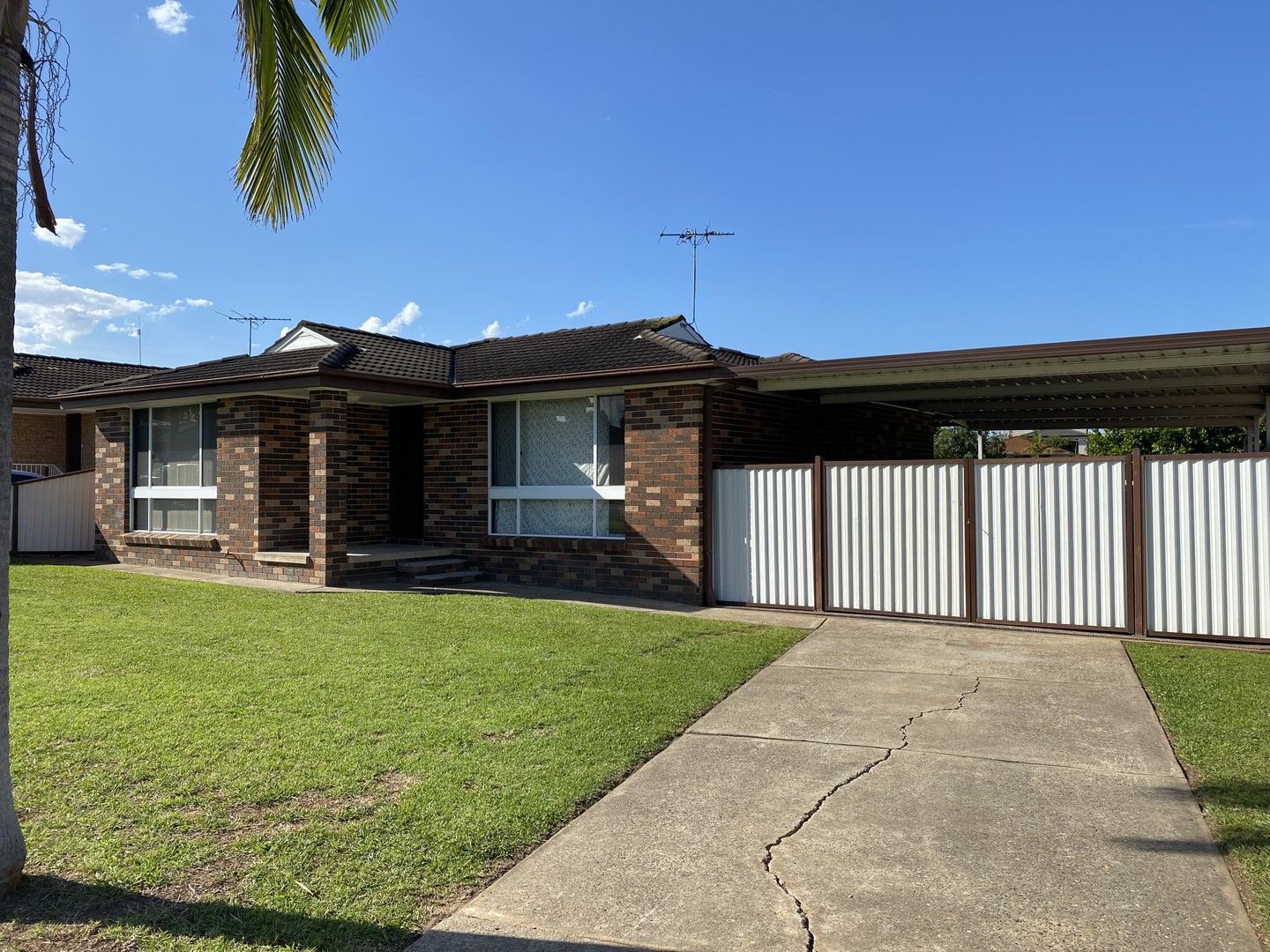 17 Simpson Road, Bonnyrigg Heights NSW 2177 House For Rent Domain