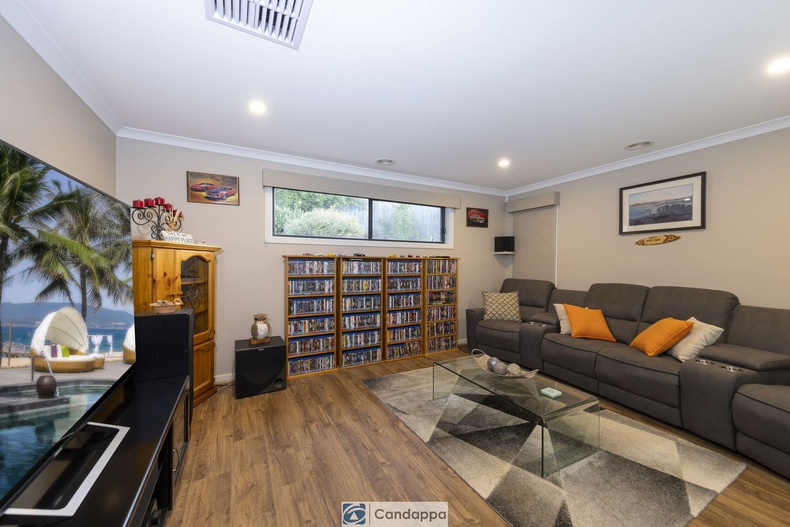 10 Chaucer Way, Drouin VIC 3818, Image 2