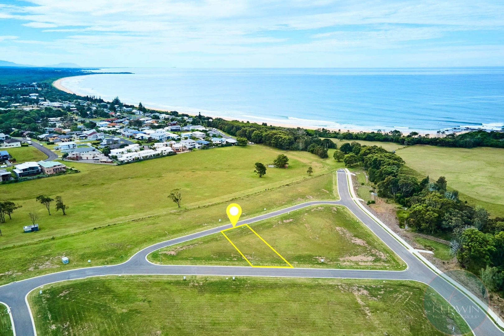 4 Jade Crescent, Diamond Beach NSW 2430, Image 2